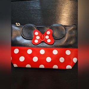 MINNIE MOUSE design make.up bag